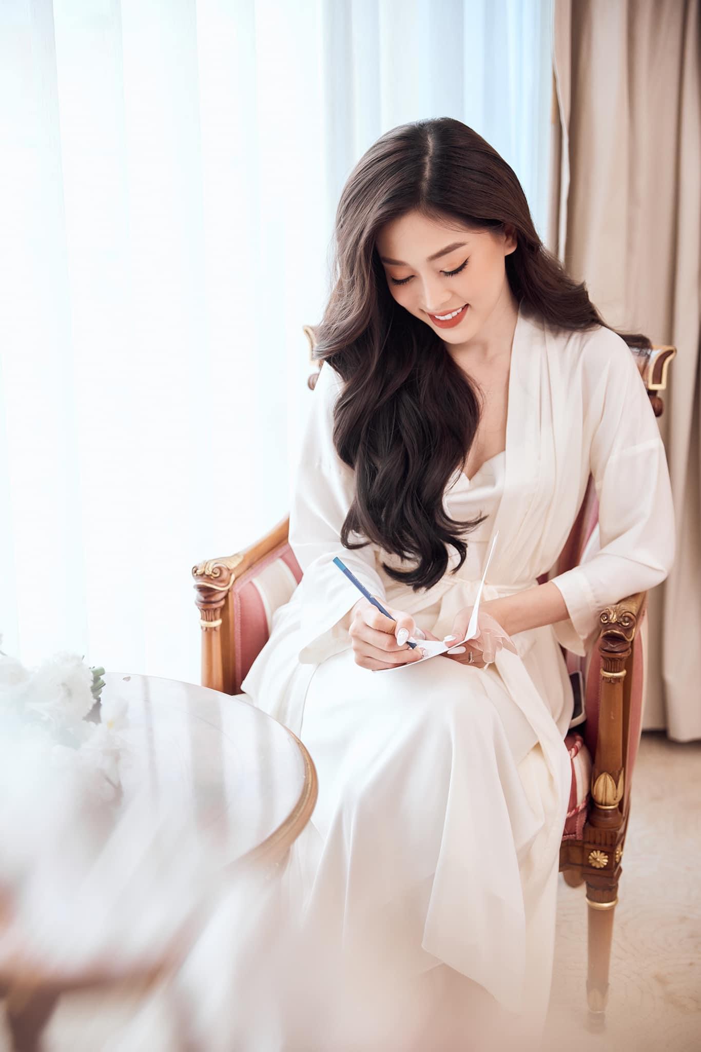 Hội mỹ nhân Việt cắt phăng mái tóc dài thướt tha, vừa làm điều ý nghĩa vừa "lột xác" nhan sắc - 2