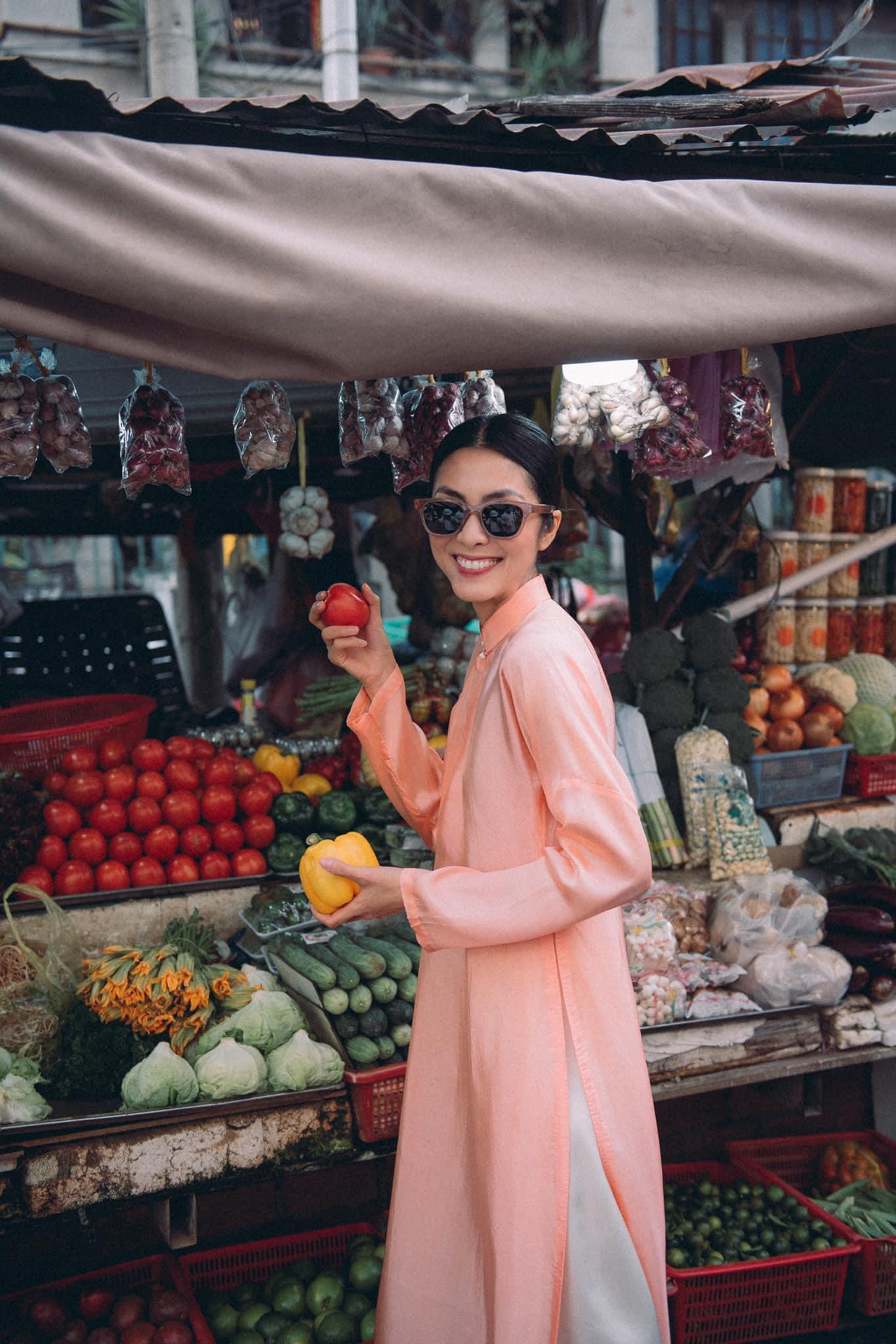 Đẳng cấp chọn áo dài qua từng năm của ngọc nữ Tăng Thanh Hà, nhìn màu sắc là biết Tết đến - 14