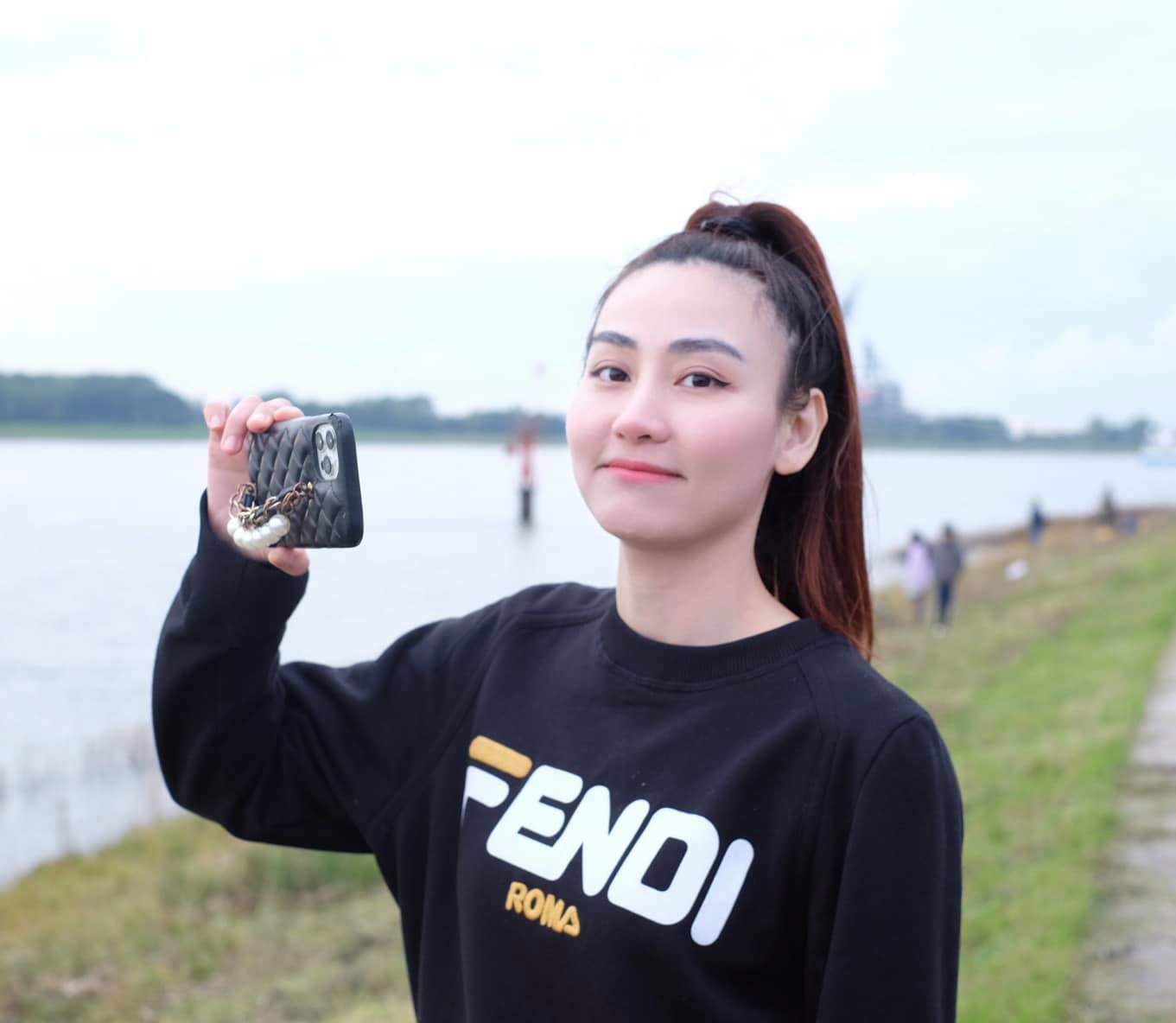 &#34;Tình đầu quốc dân&#34; Ngân Khánh U40 vẫn mơn mởn, không cần &#34;dao kéo&#34; mà vẫn trẻ nhờ đâu? - 14