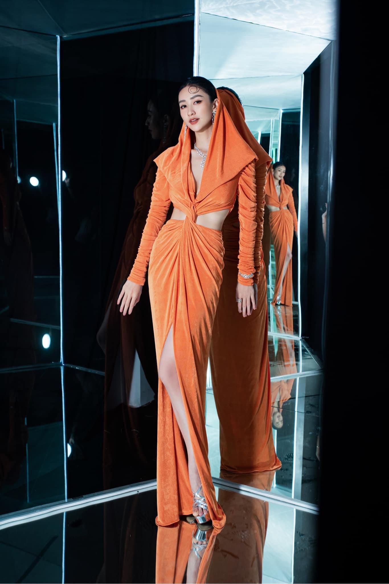 "Nàng thơ xứ Huế" thích mặc váy áo cắt xẻ, nhưng luôn tuân thủ một điều để không hớ hênh - 8