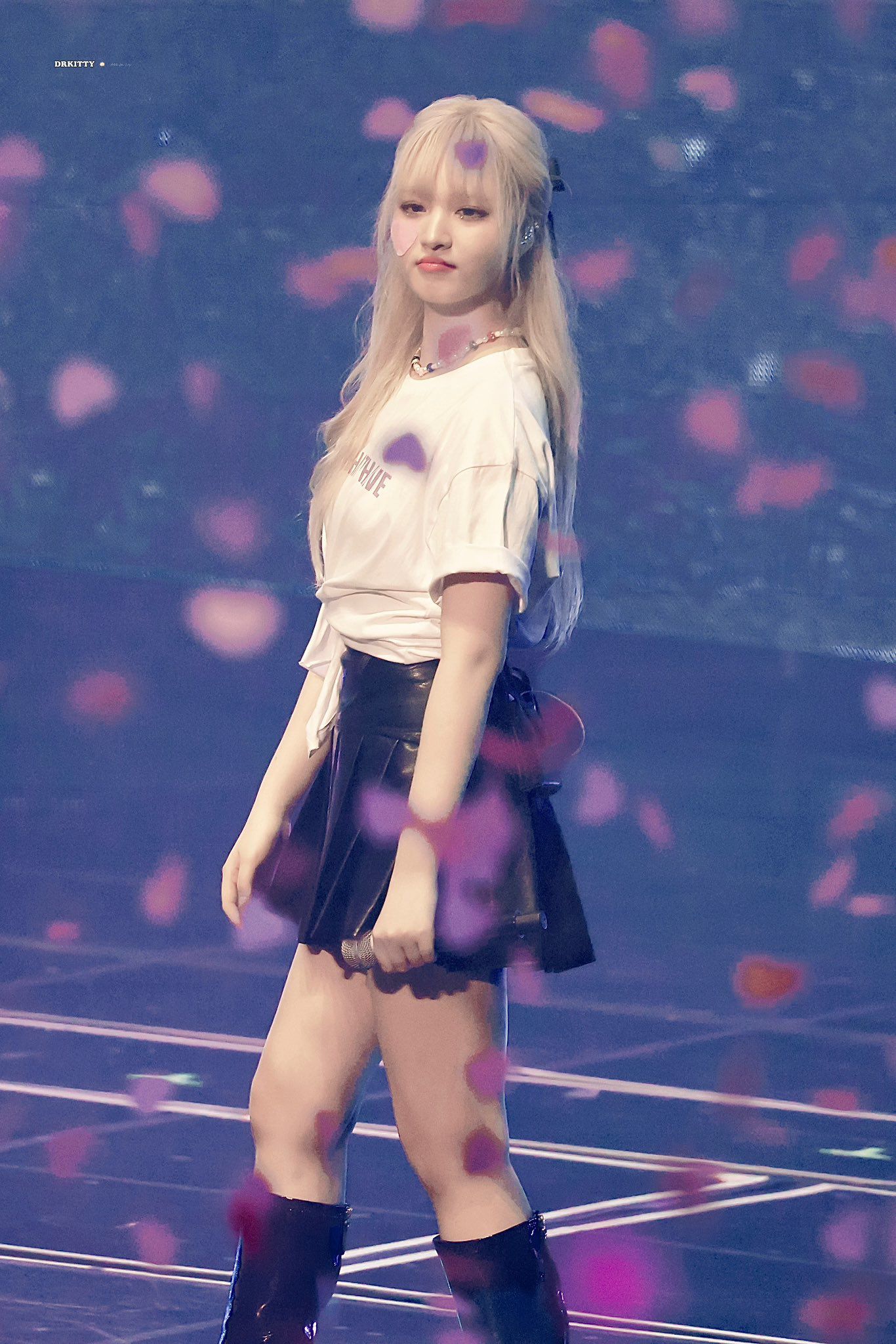 &#34;Sốc ngang&#34; trước sắc vóc của idol xứ Hàn hậu giảm cân, ảnh quá khứ &#34;phát tướng&#34; khó nhận ra - 9