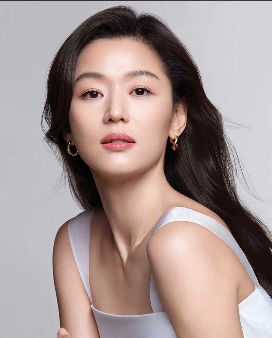 Phụ nữ Hàn Quốc ăn gì để che giấu tuổi thực? 50 tuổi da vẫn căng mướt như em bé, ai nhìn cũng mê - 3
