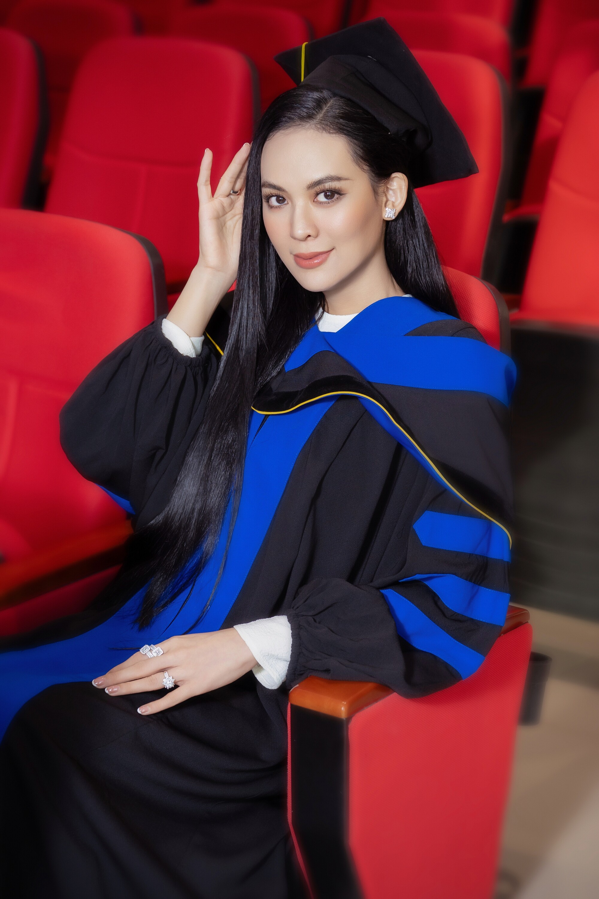 Người đẹp Đắk Lắk sắp cưới mới biết chồng là đại gia, bầu bí vỡ hết nét nay đẹp nuột nà, ra đường xách túi trăm triệu - 19