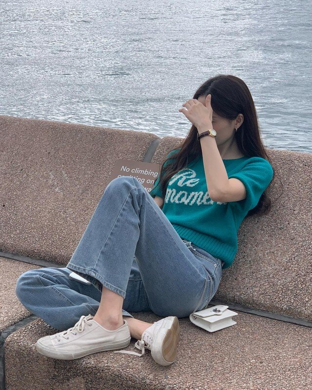 Năm 2026 chị em thích mặc tối giản nhưng vẫn muốn "sang ngầm", đây chính 5 món thời trang nhất định phải có - 13