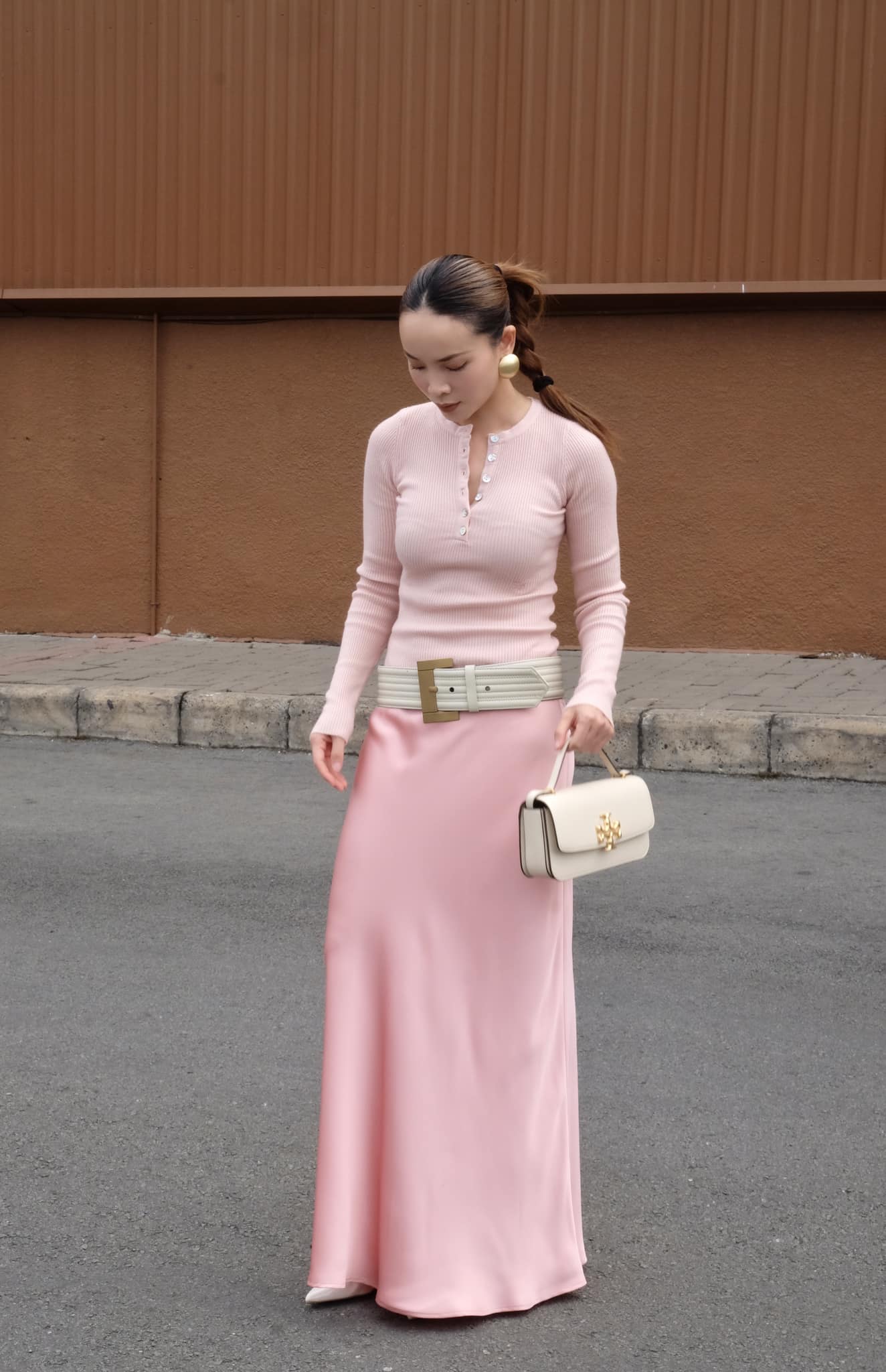 Nữ ca sĩ Việt đình đám "hồi xuân" đẹp mơn mởn, nhan sắc hiện tại khó nhận ra - 8