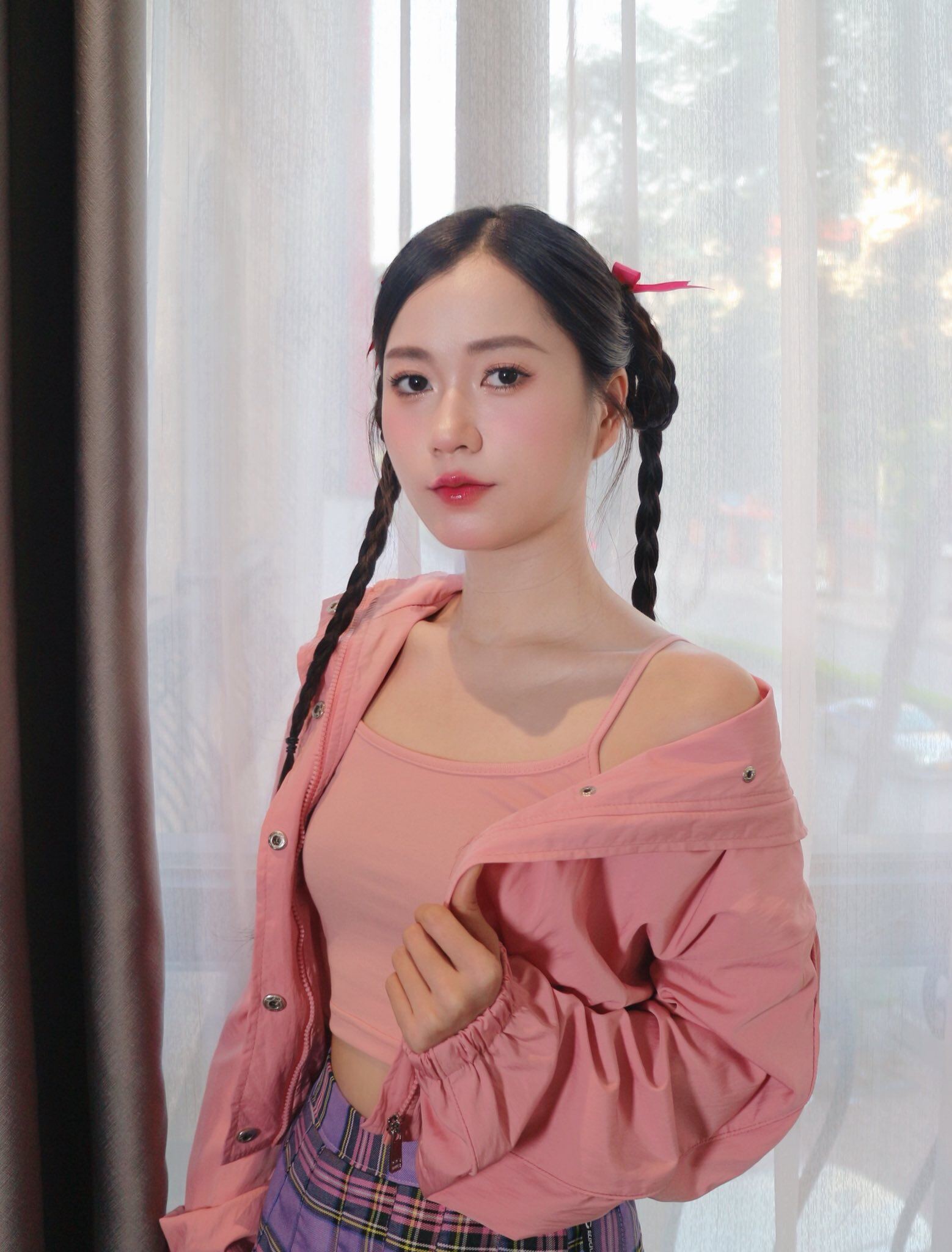 Mỹ nhân miền Nam đầu tiên tham gia Táo Quân: U40 "lão hóa ngược" đẹp mơn mởn, đến đồng nghiệp suýt không nhận ra - 6