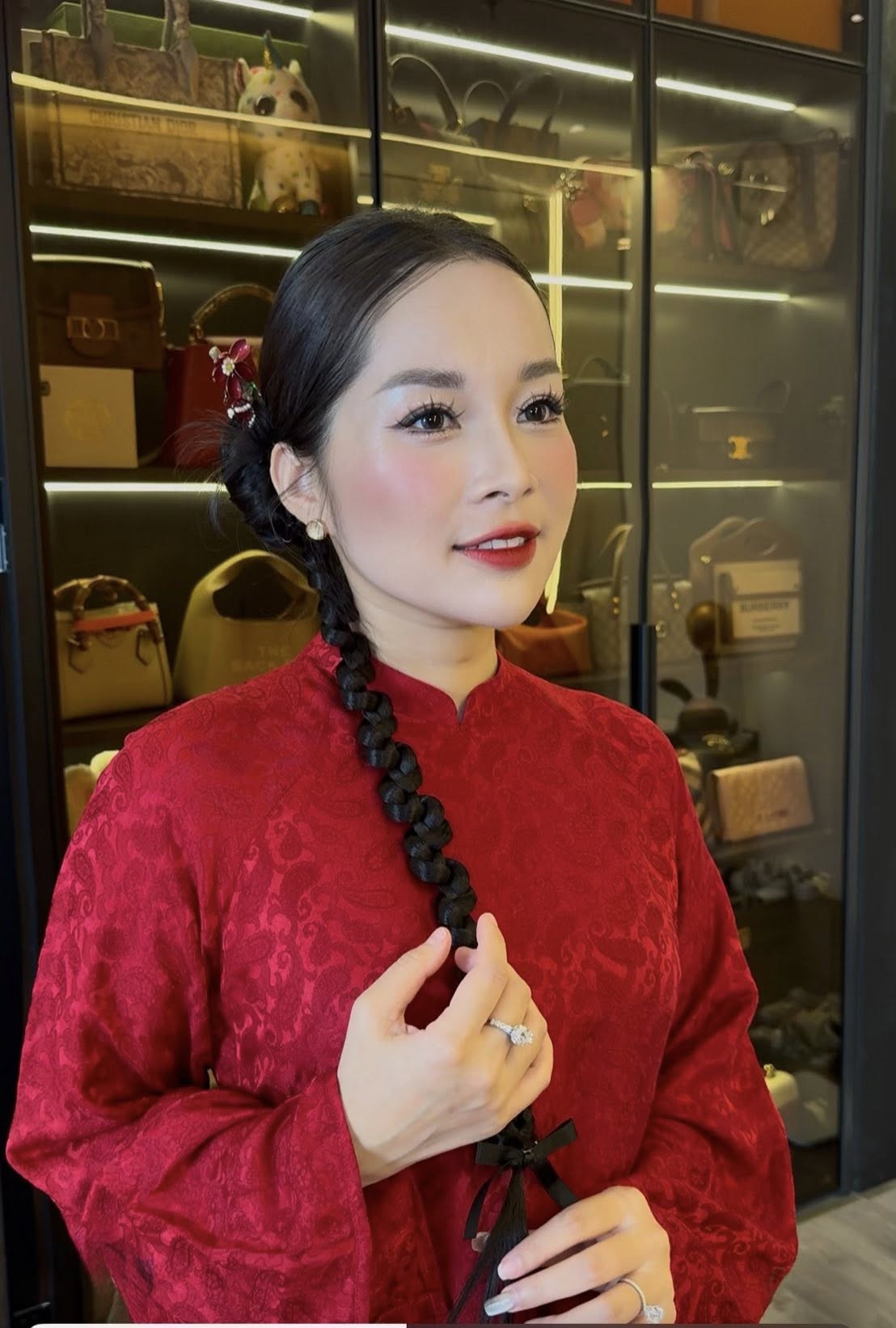 Mỹ nhân đóng nữ chính Nhật ký Vàng Anh nay là Đại úy công an xinh đẹp, nhan sắc U45 khiến nhiều người ngỡ ngàng - 10