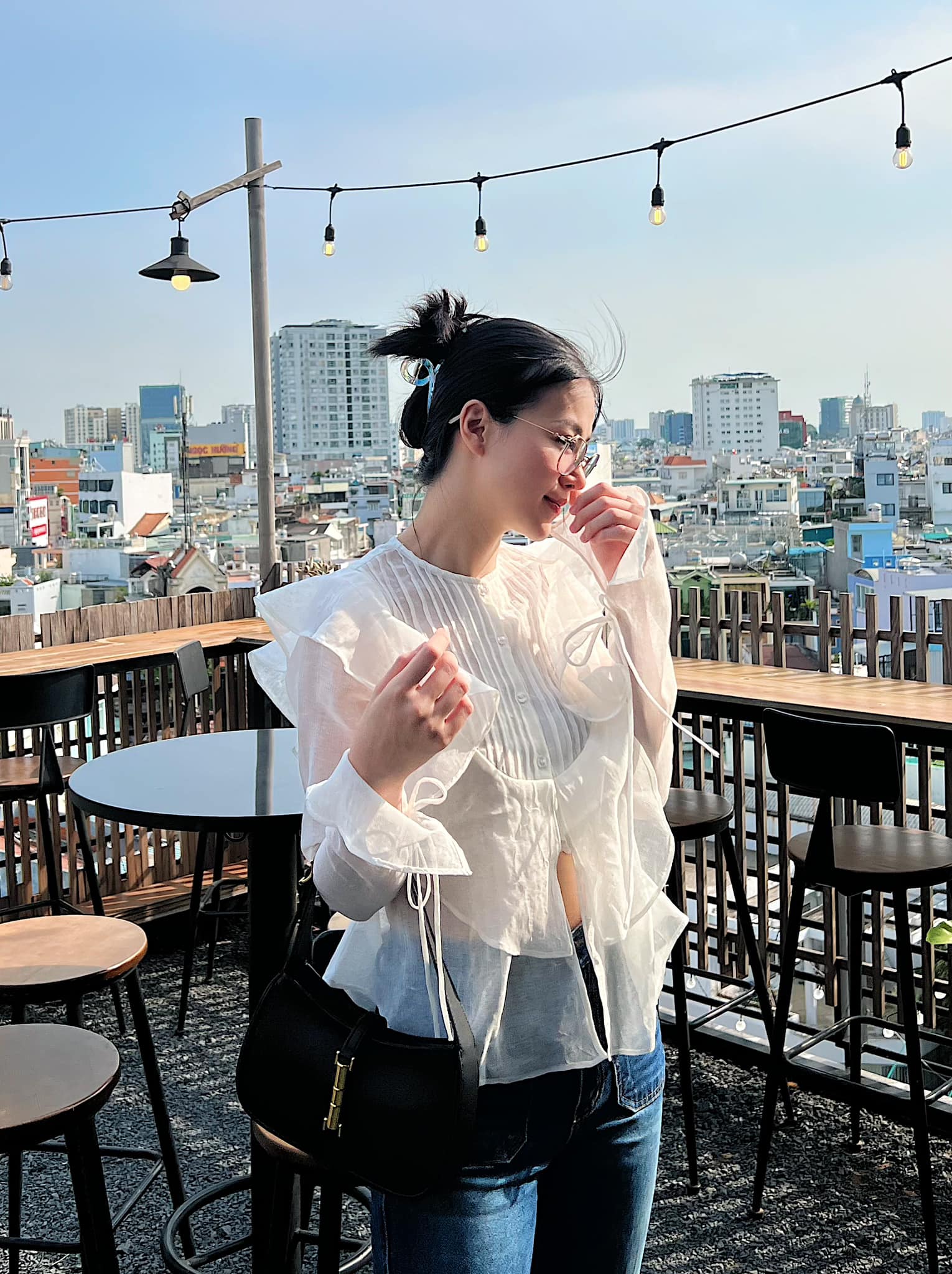 Hoa hậu Bến Tre duy nhất được ví như Nam Phương Hoàng Hậu diện váy cưới trắng, cả showbiz chúc mừng - 19