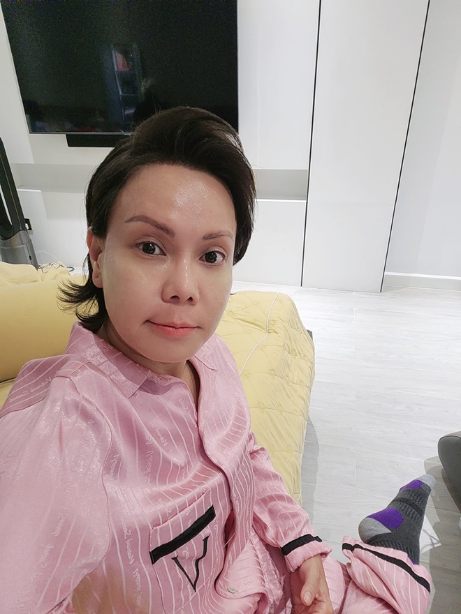 Việt Hương lo lắng vì gương mặt méo khác lạ, biết lý do ai cũng xót xa và cảm phục - 2