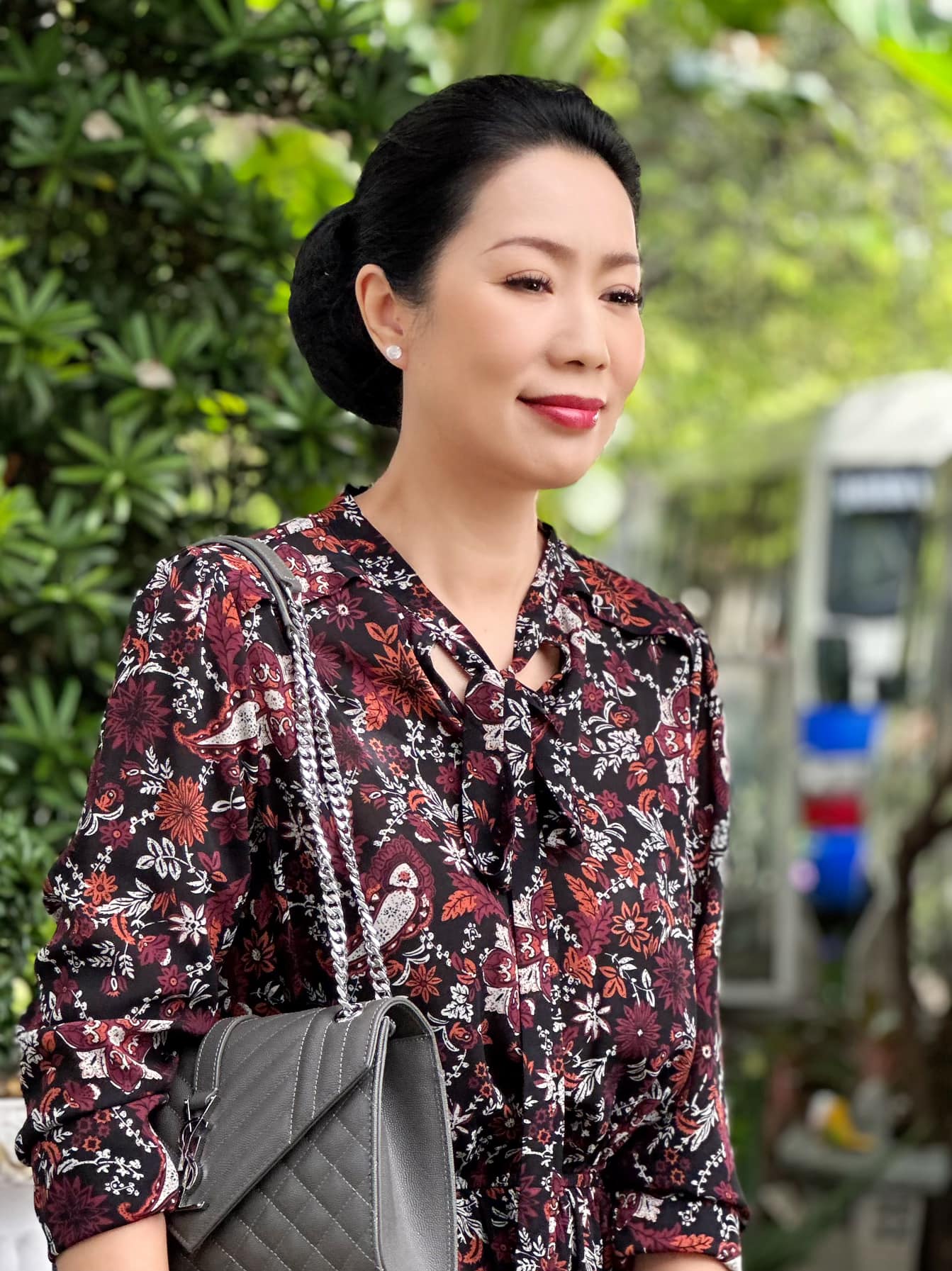 Người tình thuở hàn vi của MC Quyền Linh giờ U55 diện áo tắm, fans phải gọi chị vì đường cong mơn mởn - 25