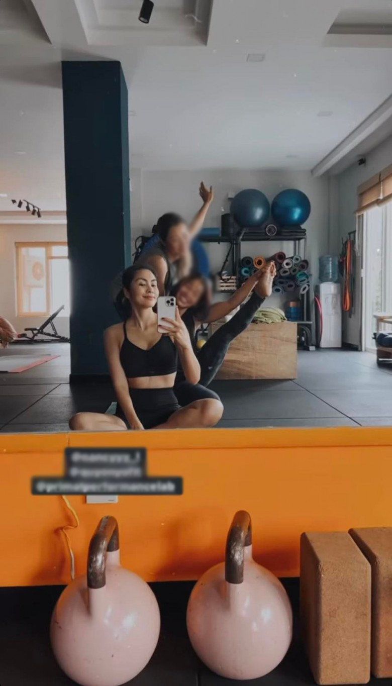 Có khả năng ăn 5 trái bắp/lần, ngọc nữ họ Tăng đẻ 3 lứa vẫn &#34;eo ót&#34;, bí kíp nằm ở đâu? - 6