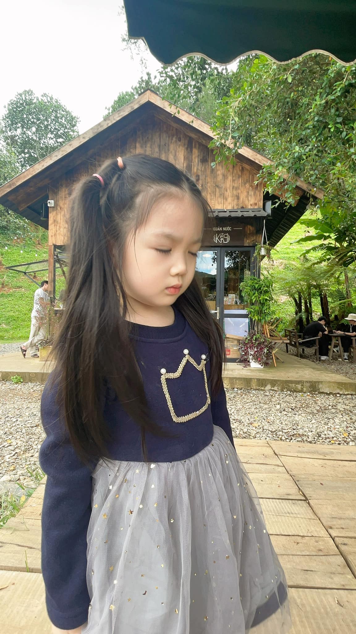 &#34;Hotgirl MU&#34; nổi tiếng 6 phút có con xinh như tiên, mẹ mê làm điệu dí dỏm: &#34;Trộm vía giống tốt&#34; - 11