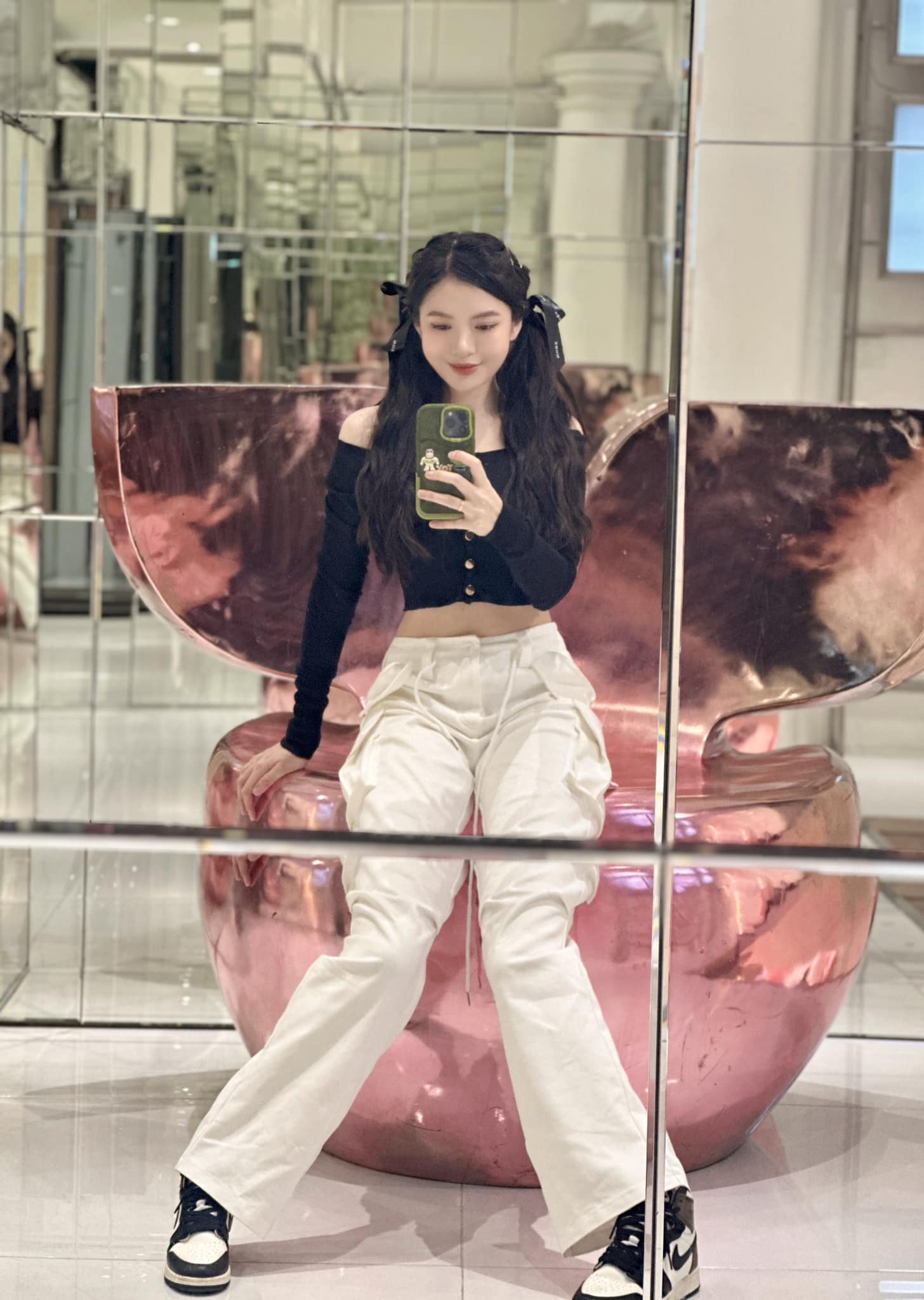 &#34;Hotgirl MU&#34; nổi tiếng 6 phút có con xinh như tiên, mẹ mê làm điệu dí dỏm: &#34;Trộm vía giống tốt&#34; - 15