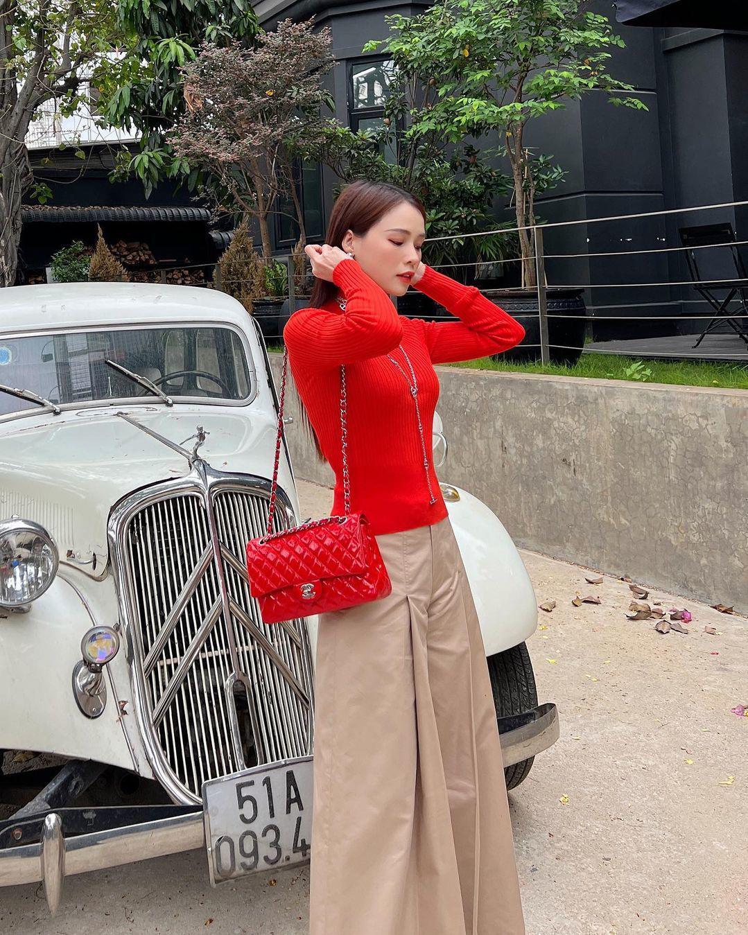 Hai &#34;phú bà&#34; tuổi Canh Ngọ đẹp như hoa nhưng lấy chồng muộn, có phong cách ăn mặc &#34;đắt xắt ra miếng&#34; - 17