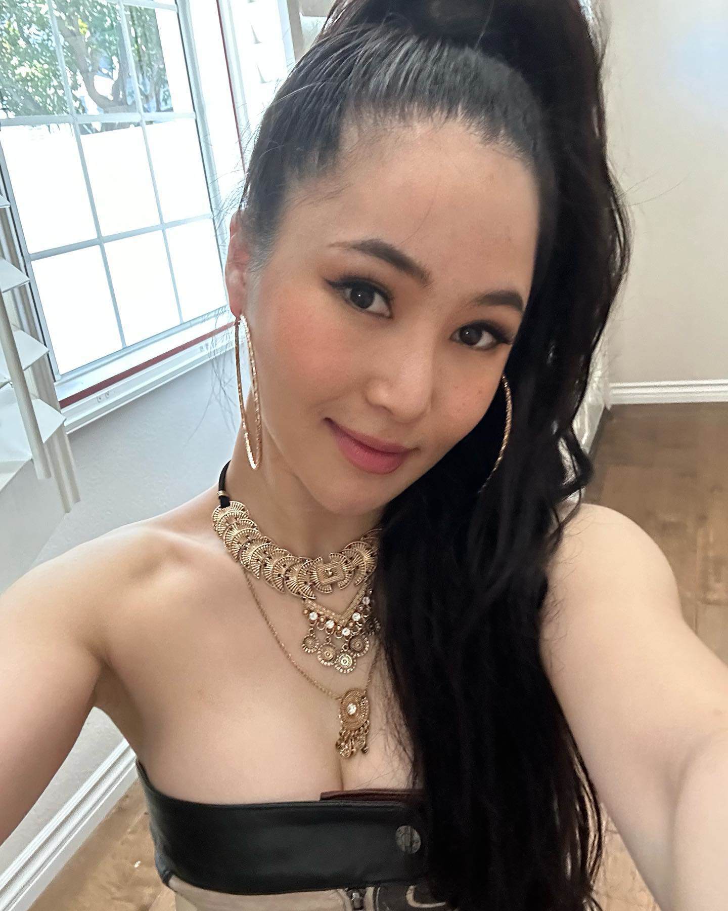 Nhan sắc đời thực của Hương Tràm khi vừa trở về Việt Nam, có một điểm thay đổi hoàn toàn - 14