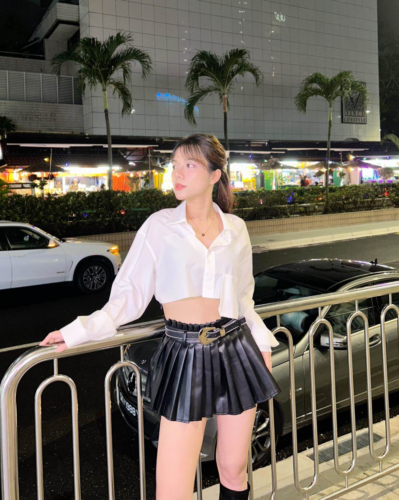&#34;Cô Xuyến&#34; 4 đời chồng khoe sắc cùng 3 con gái xinh như mộng, con gái đầu vừa đẹp vừa giàu, nổi nhất nhà - 15