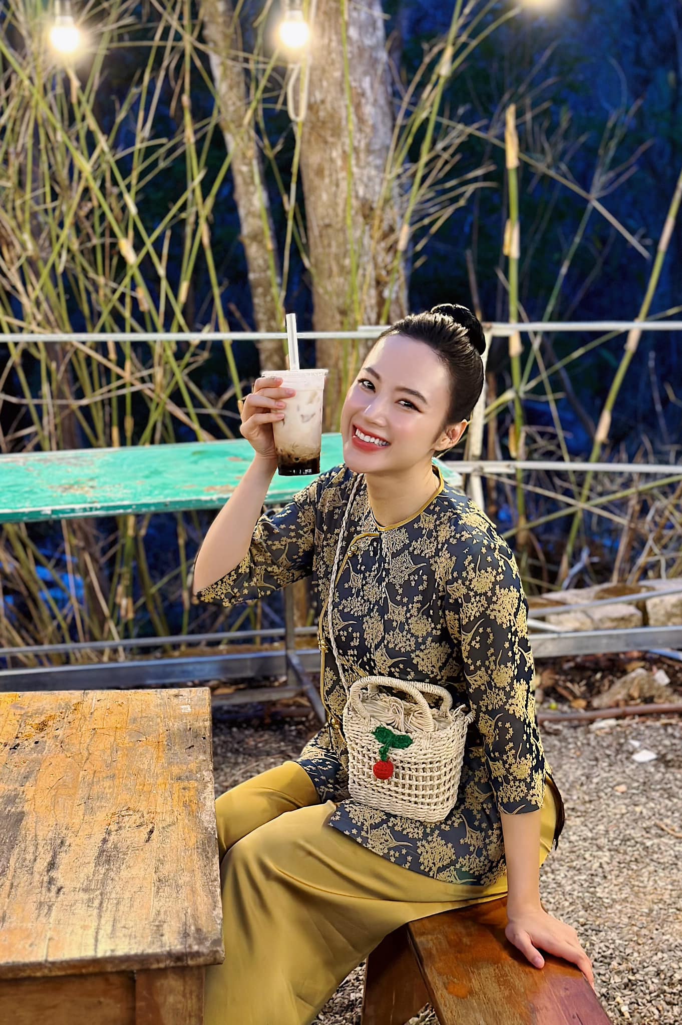 Dàn sao nhí &#34;Mùi Ngò Gai&#34; sau 18 năm: Angela Phương Trinh bị soi dao kéo quá đà, Yeye Nhật Hạ từng tăng 40kg - 7