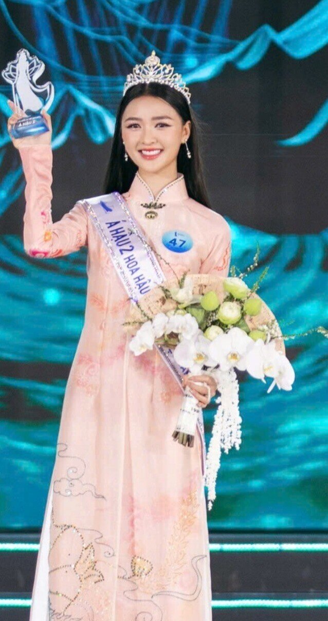 Khoảnh khắc hot: Thanh Hằng, Thanh Thuỷ chung khung hình, Hoa hậu Gen Z có qua được &#34;chị đại&#34; làng mẫu - 12
