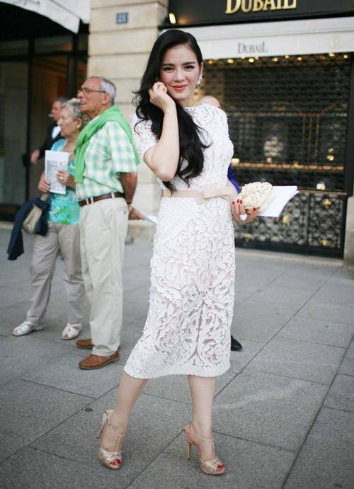Lý Nhã Kỳ &#34;đụng&#34; Thư Kỳ, Phạm Băng Băng: Gu thời trang song hành cùng các biểu tượng quốc tế - 7