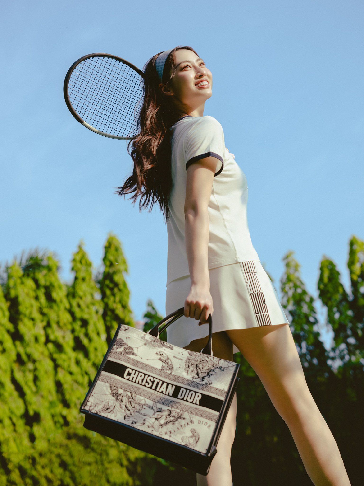 Outfits thể thao ngày hè của sao: Năng động hút ẩm nhưng phải khoe được đường cong hút mắt như thế này! - 8