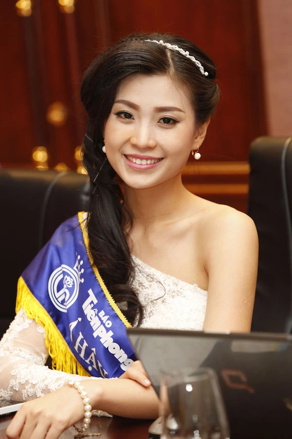Đi tìm mỹ nhân lùn nhất giới Hoa hậu Việt: Chỉ 1m58 mà giật luôn vương miện danh giá! - 7