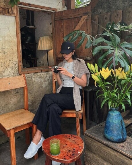 &#34;Bà hoàng dép bệt&#34; trong làng giải trí Việt gọi tên Tăng Thanh Hà, đông con quá không thể đứng trên cao gót? - 7