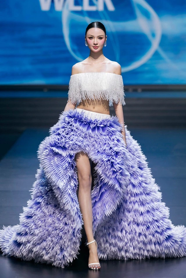 Khoảnh khắc hot: Thanh Hằng, Thanh Thuỷ chung khung hình, Hoa hậu Gen Z có qua được &#34;chị đại&#34; làng mẫu - 13