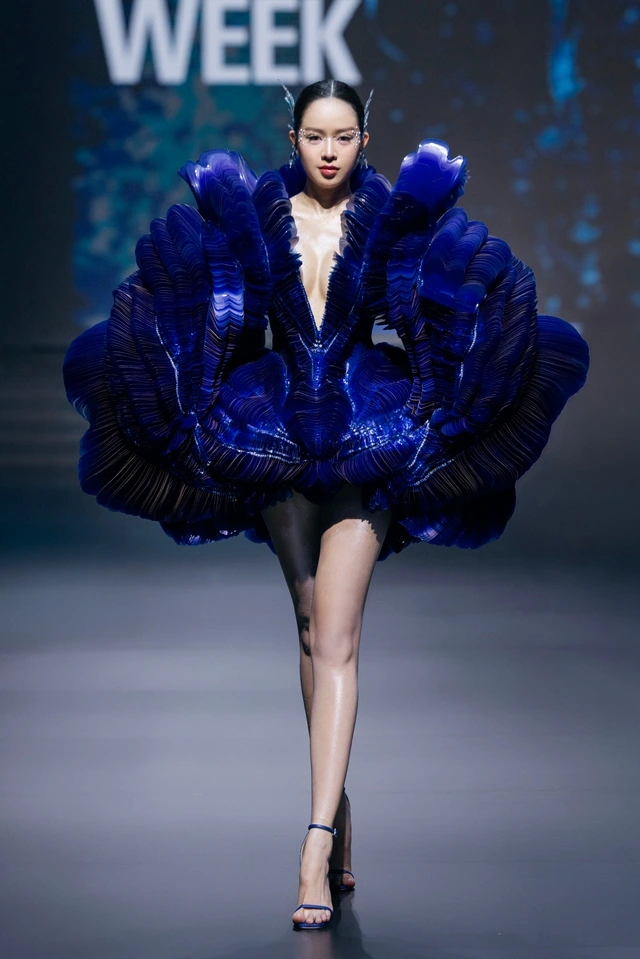 Khoảnh khắc hot: Thanh Hằng, Thanh Thuỷ chung khung hình, Hoa hậu Gen Z có qua được &#34;chị đại&#34; làng mẫu - 4