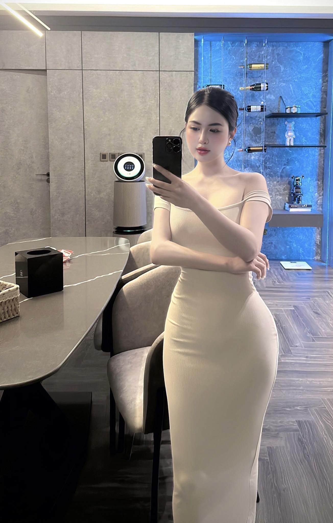 Vợ cũ Việt Anh U40 lên đồ vẫn trẻ như gái đôi mươi, được khen quyến rũ không kém Ngọc Trinh - 7