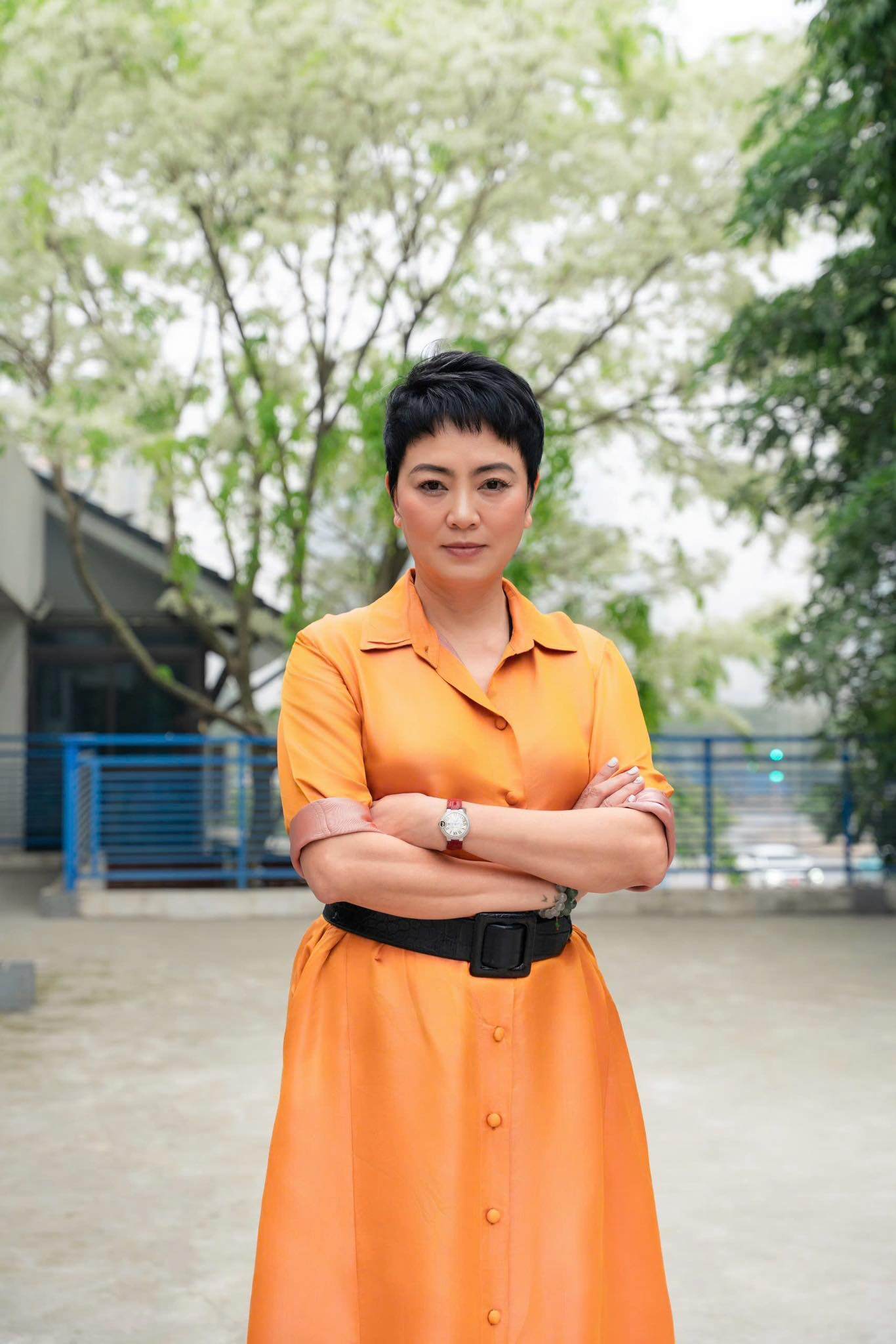 Mẹ chồng ca nương Kiều Anh U50 được khen quý phái, sinh đôi ở tuổi 47 mà vóc dáng vẫn ngời ngời - 11