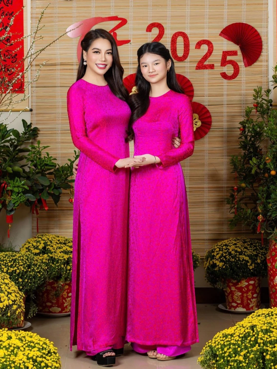 Con gái cưng nhà Trương Ngọc Ánh ăn gì mà dáng như mỹ nhân, 17 tuổi cao hơn 1,7m, được khuyên thi hoa hậu - 6