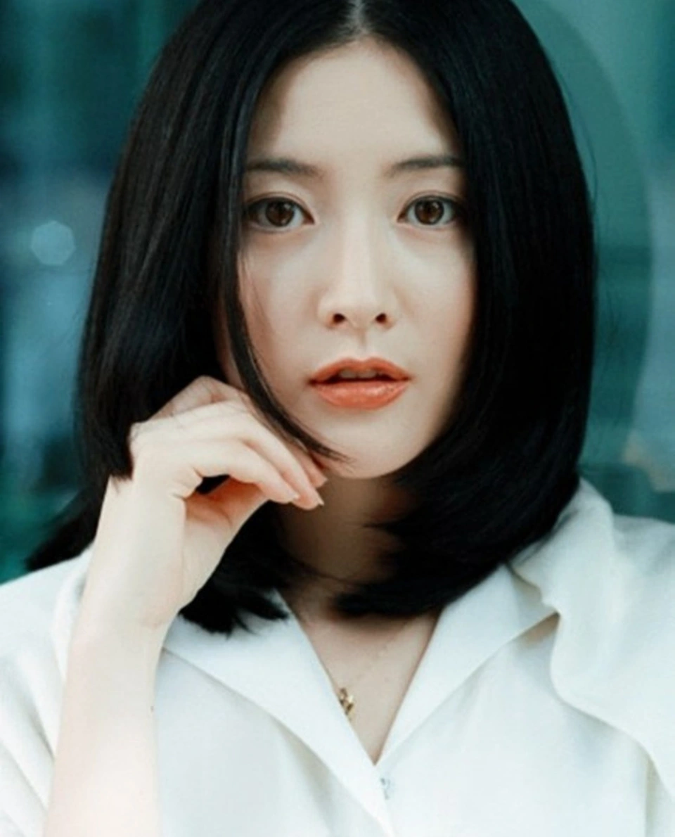 Được mệnh danh &#34;nữ thần oxy&#34;, Lee Young Ae nay lộ rõ dấu hiệu lão hóa ở tuổi 54 nhưng có một điểm vẫn đẹp ngỡ ngàng - 4