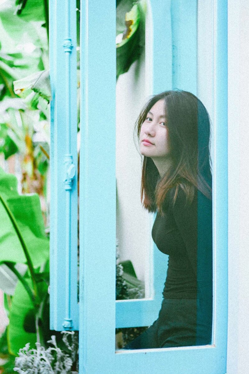 Nhan sắc quá khứ trái ngược của Tân Hoa, Á hậu Hoàn vũ Việt Nam: Người ngây thơ, người quyến rũ, cá tính - 13