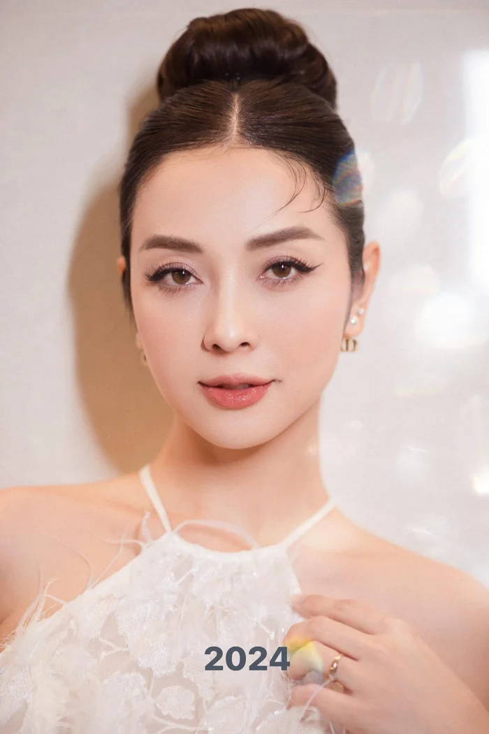 3 giọng ca Việt sinh nhiều con mà dáng vẫn đẹp: Nữ danh ca 9 con đến tuổi U70 sở hữu sắc vóc đáng ngưỡng mộ - 13