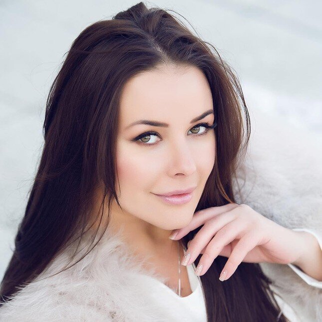 Nàng hậu bị Miss Universe thẳng tay tước vương miện có nhiệm kỳ ngắn nhất lịch sử, là huyền thoại nhan sắc khó thay thế - 13
