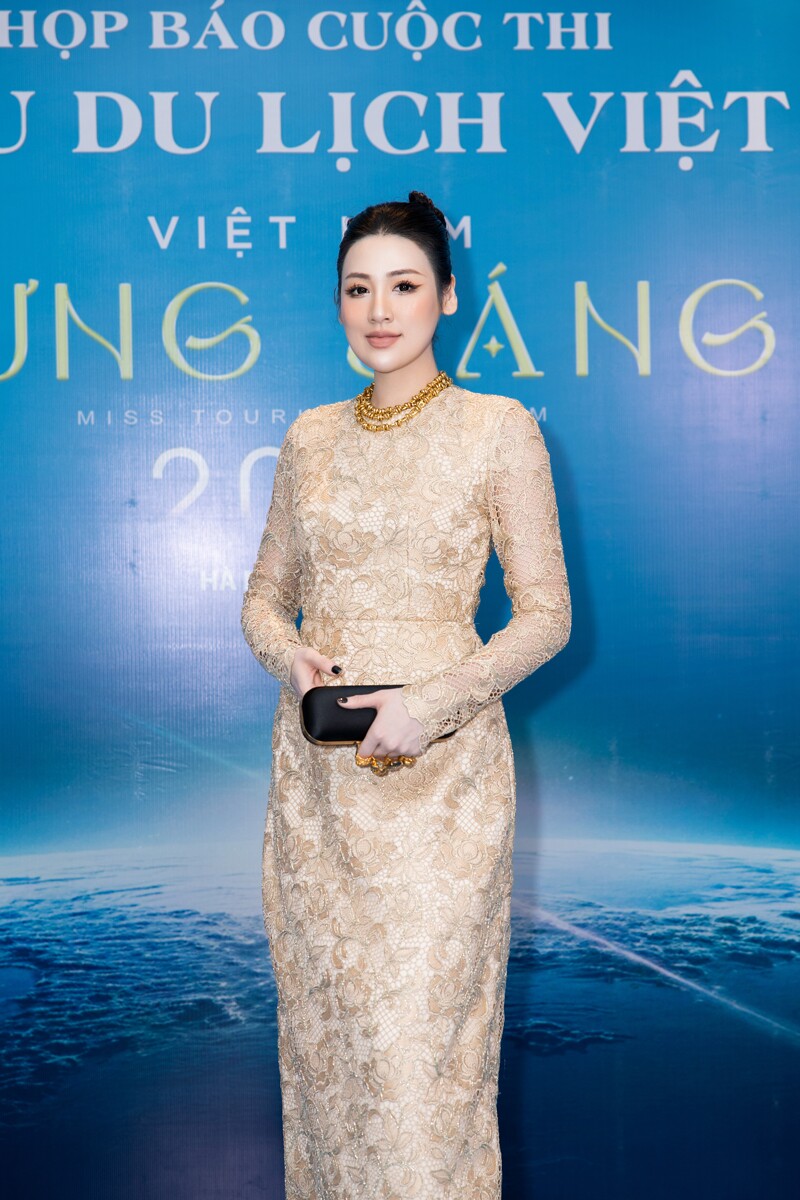 Vẻ ngoài &#34;khác lạ&#34; của diễn viên Việt Anh ở tuổi 43, thoạt nhìn suýt nhận không ra - 3