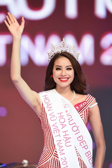 Độc lạ Miss Universe Vietnam 2024: Hoa hậu được trao chiếc vương miện rẻ nhất lịch sử sắc đẹp Việt - 4