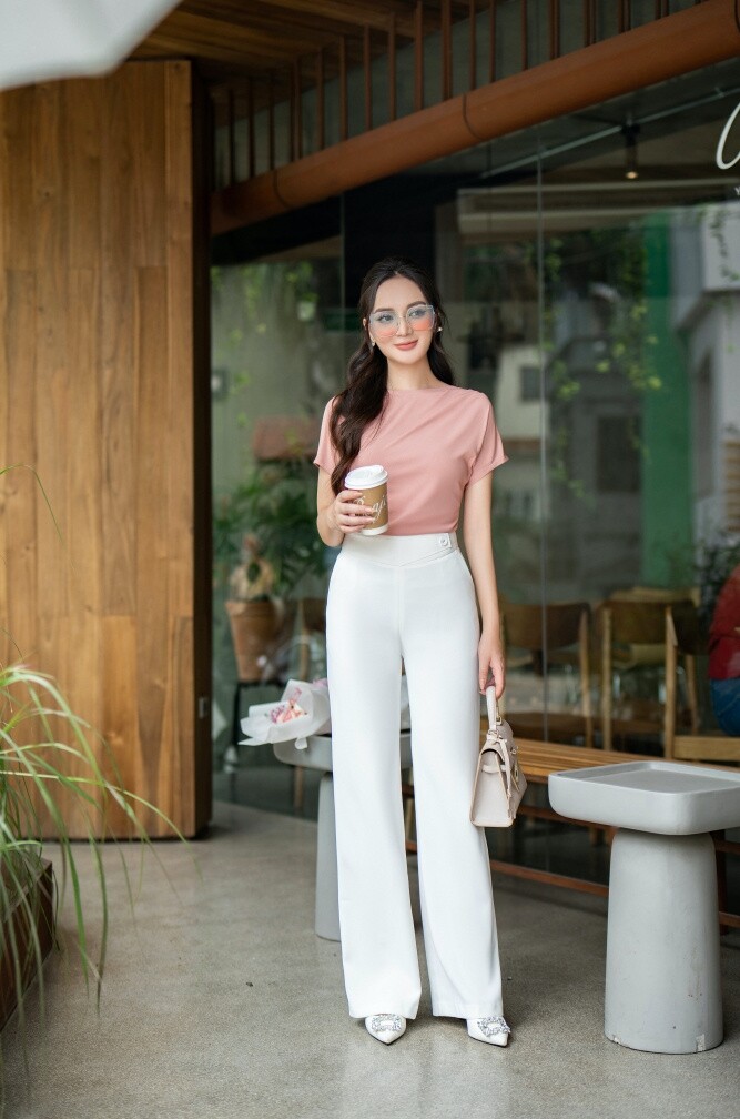 Tại sao người có gu thời trang không mặc áo tối màu với quần ống rộng trắng? 3 sai lầm khiến chiếc quần yêu thích &#34;phản chủ&#34; - 7