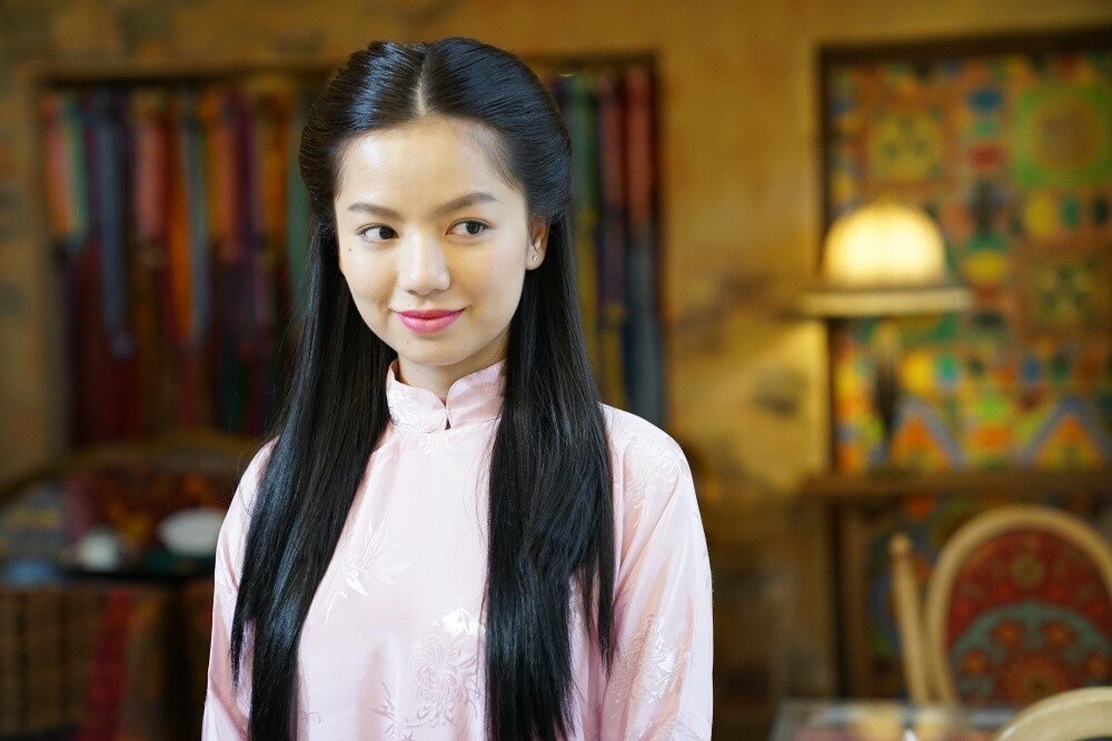 Nhan sắc &#34;bóng hồng&#34; duy nhất phim Mưa đỏ: Là “ngọc nữ” tiềm năng màn ảnh Việt, visual sang chảnh đậm chất tiểu thư tựa Kim Ji Won - 5
