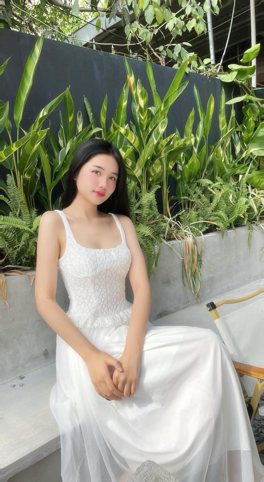 Nhan sắc đời thường mộc mạc của 4 Á hậu Miss Grand Vietnam 2025: Người bị chê quá &#34;lành&#34;, nữ bác sĩ body bốc lửa khó cưỡng - 8