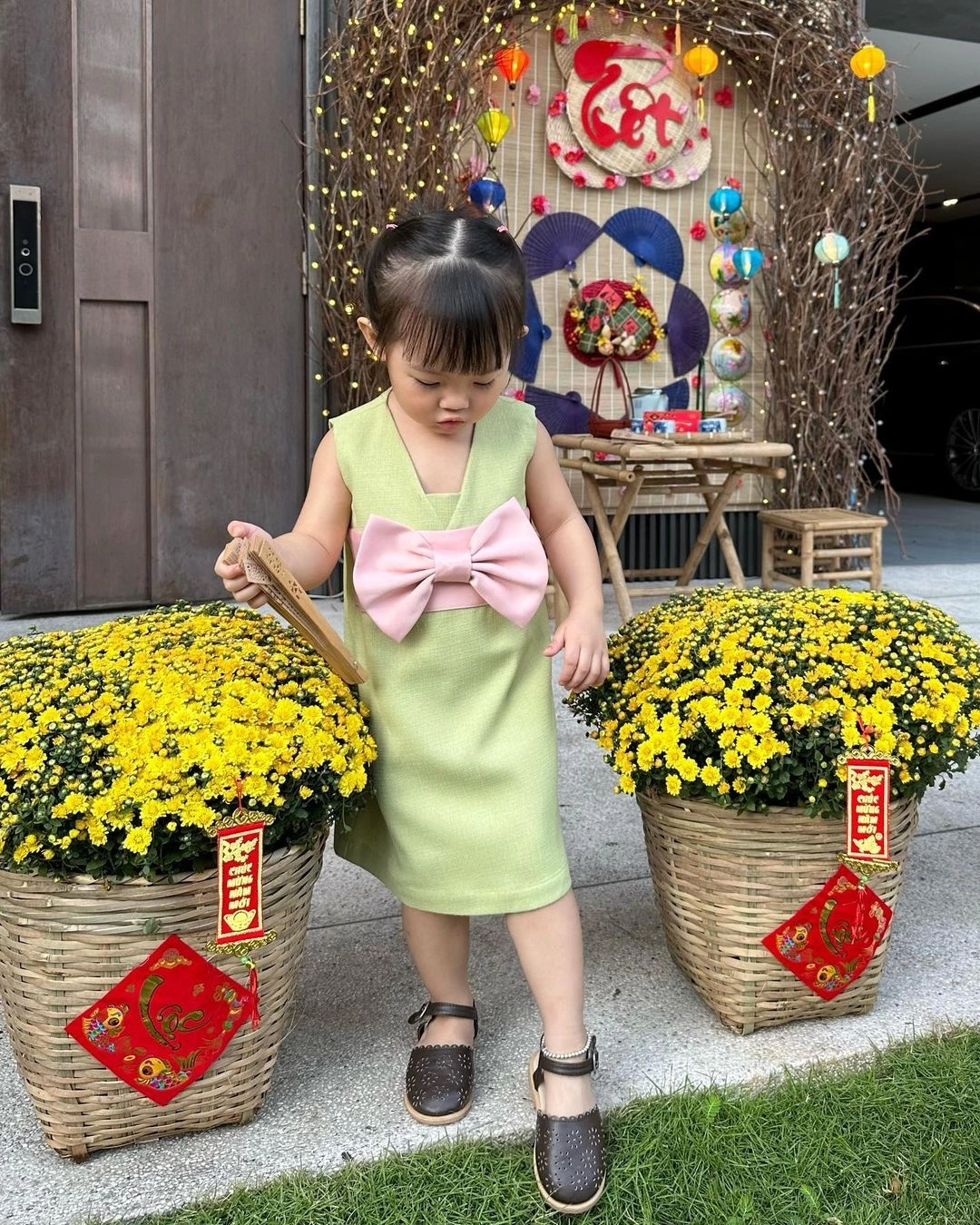 Soi đồ hiệu của 2 ái nữ nhà sao Việt sắp học chung trường quốc tế, sở hữu BST túi gần 700 triệu, diện đồ của giới siêu giàu - 33