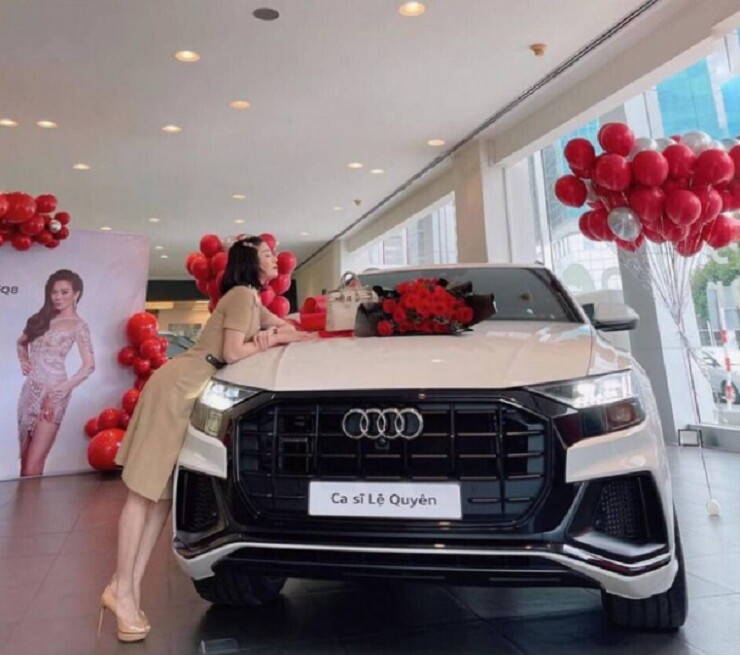 &#34;Nữ hoàng phòng trà&#34; có nhà dải từ Nam ra Bắc với kho đồ hiệu tiền tỷ nhưng chỉ ưu ái duy nhất một mẫu túi xách - 3