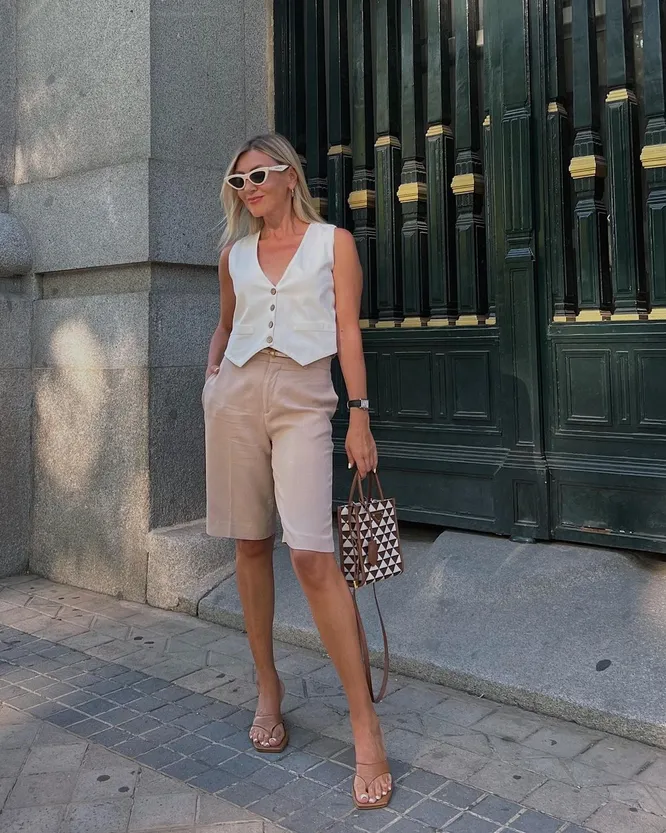 Tại sao phụ nữ 30+ có gu không thích mặc áo phông với quần short denim, họ thích kiểu này thanh lịch hơn lại “toát mùi tiền” - 9