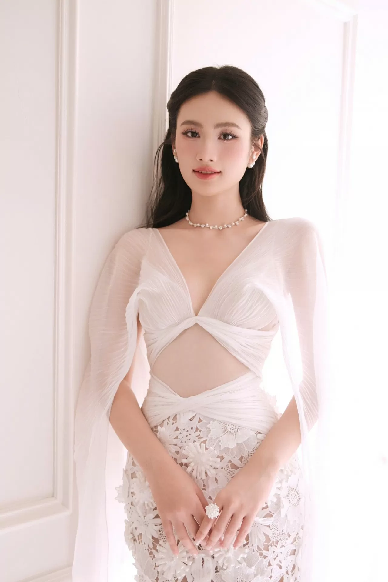 Đọ sắc 4 nàng hậu tên Nhi đại diện Việt Nam thi quốc tế, có cô đẹp tựa &#34;thần tiên tỷ tỷ&#34; được làm dâu tỷ phú - 2
