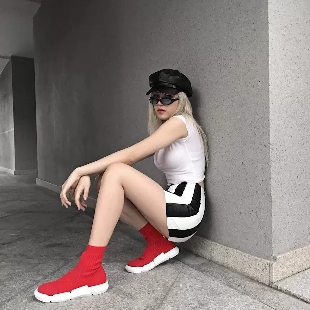 Đừng chọn bừa outfit trong tháng 7 âm: Đây mới là cách mặc giúp chị em vừa đẹp vừa hút may mắn, xua xui xẻo - 9