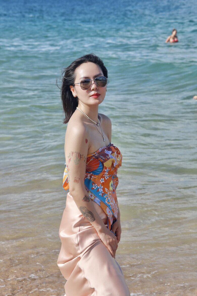 Outfit du lịch không cần mang cả tủ đồ, chỉ cần 10 món sau là đủ chuẩn nàng thơ nghỉ dưỡng - 10