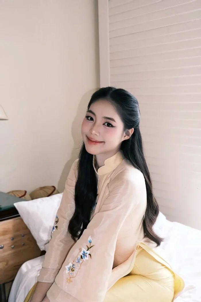Hoa, á hậu là &#34;con nhà nòi&#34; tại A80: Thừa hưởng gen trội từ phụ huynh quân nhân, sớm thành mỹ nhân với chiều cao khủng - 20