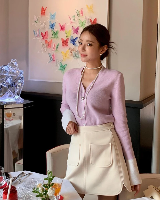 Không phải áo khoác blazer, đây mới là món đồ thanh lịch đầu tư đáng giá nhất thu 2025 cho hội gái sành điệu - 8