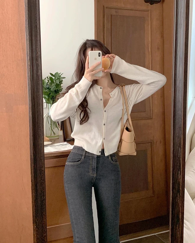 Không phải áo khoác blazer, đây mới là món đồ thanh lịch đầu tư đáng giá nhất thu 2025 cho hội gái sành điệu - 5