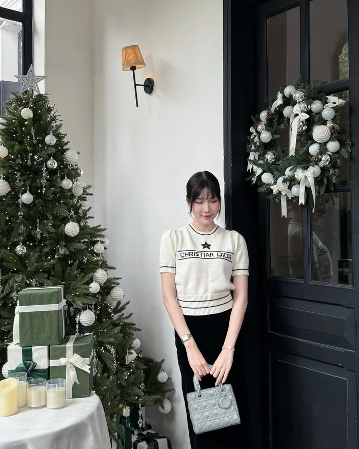 Con dâu Á hậu của hiệu trưởng trường đại học, mỗi ngày xách một chiếc túi hiệu trăm triệu ra phố - 12
